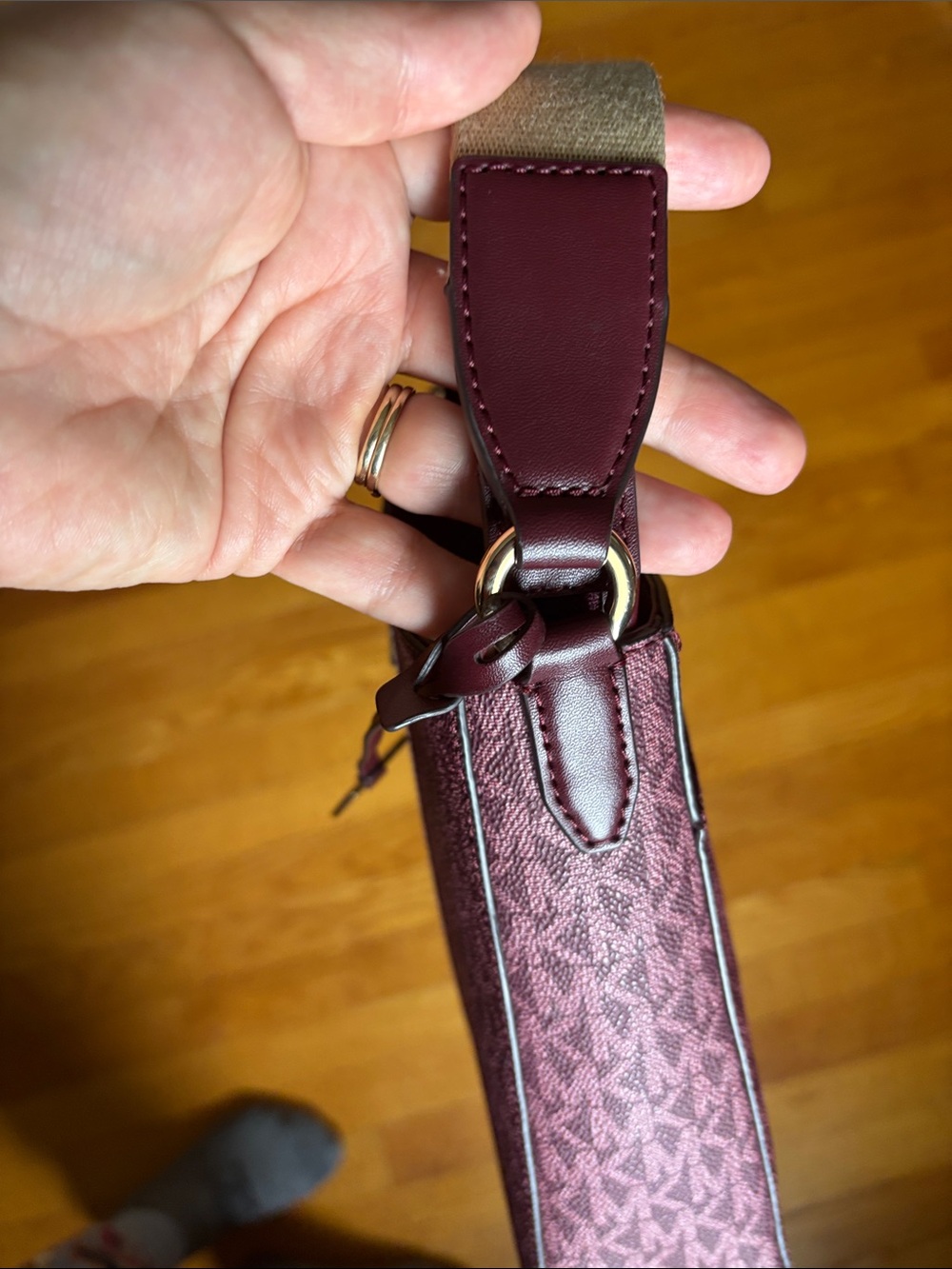 Michael Kors Plum Signature Crossbody with Gold Accent - Picture 12 of 14